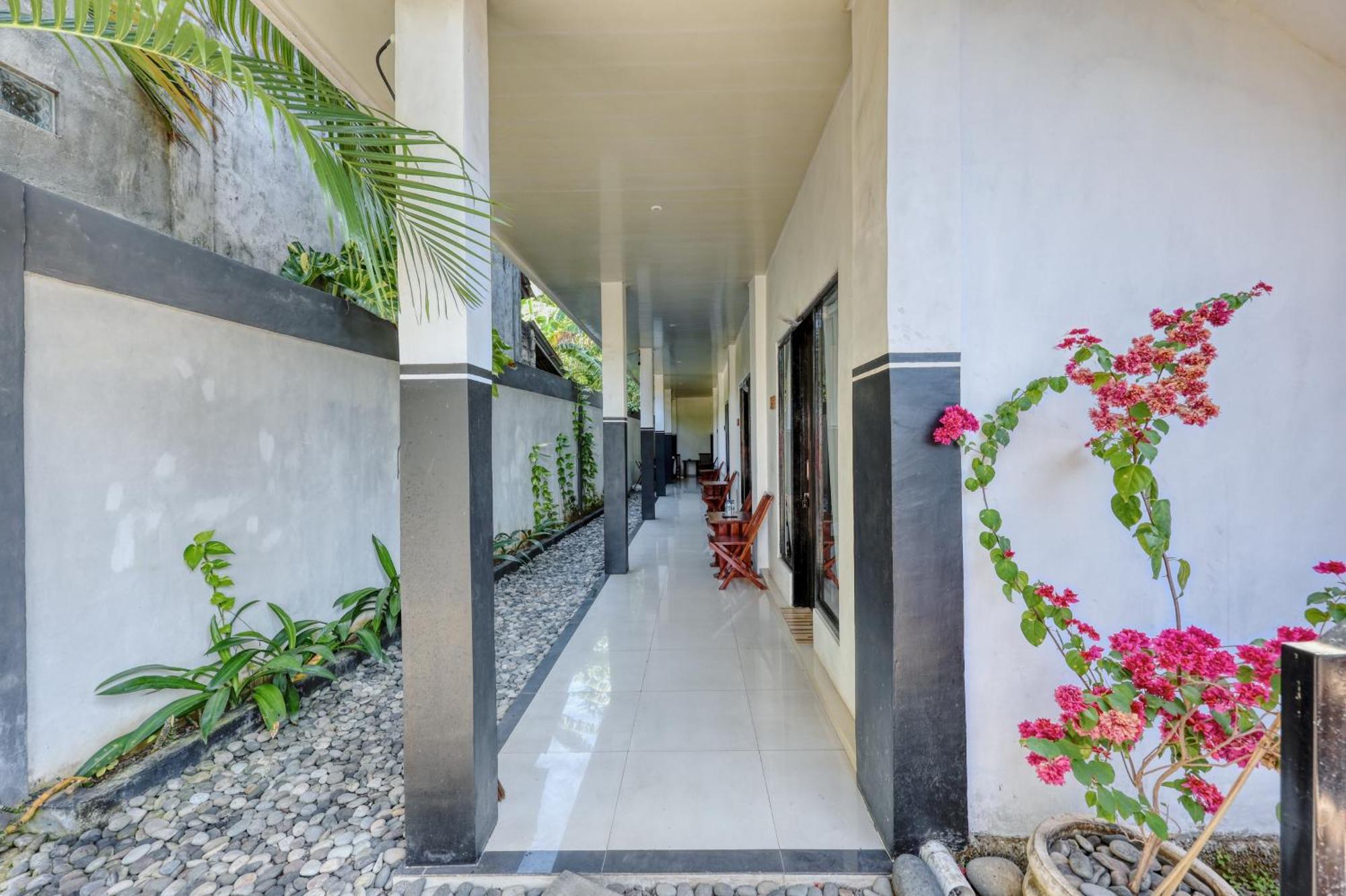 Batununggul Dyou Villa מראה חיצוני תמונה